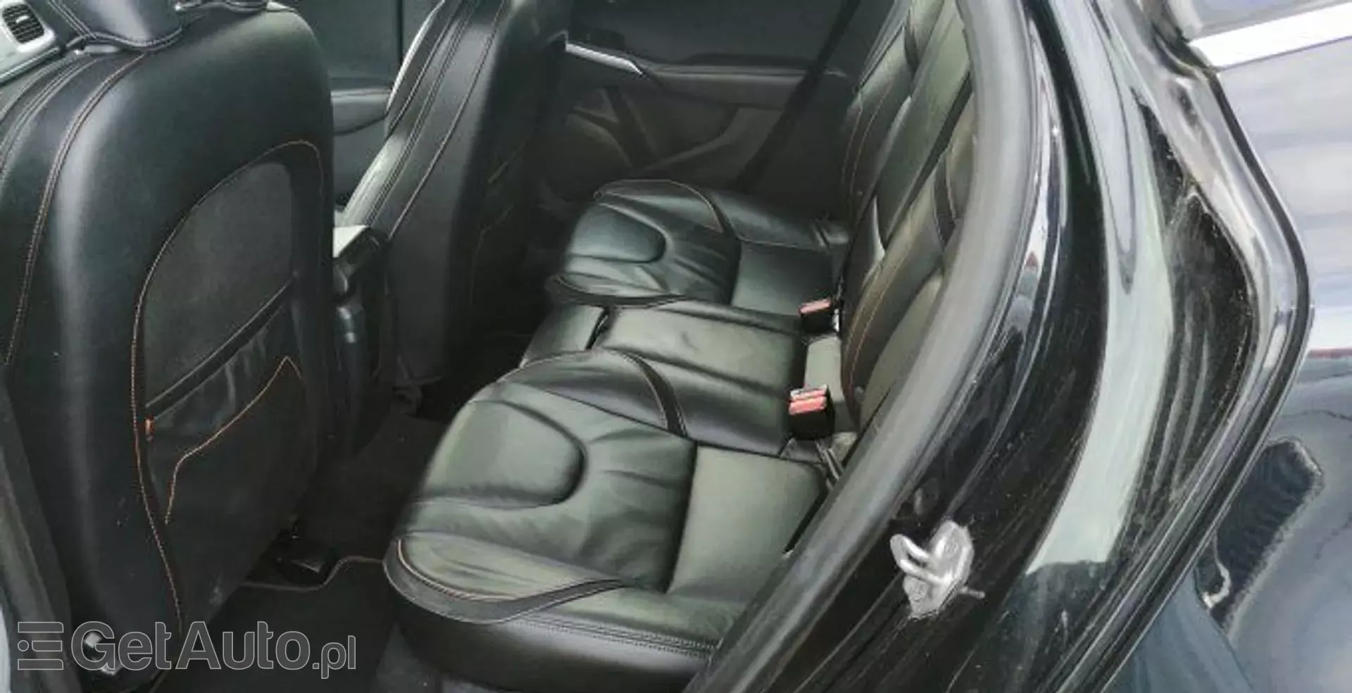 VOLVO V40 1.6 D2 (115 KM)