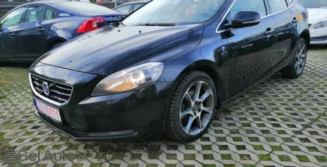 VOLVO V40 1.6 D2 (115 KM)