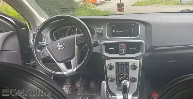 VOLVO V40 1.6 D2 (115 KM)