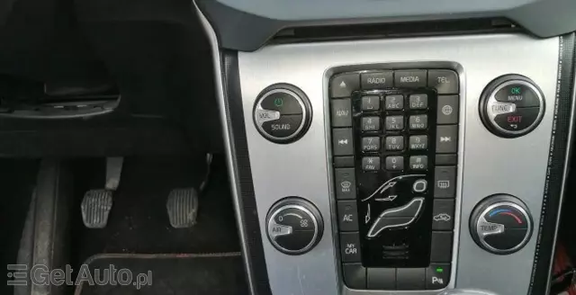 VOLVO V40 1.6 D2 (115 KM)