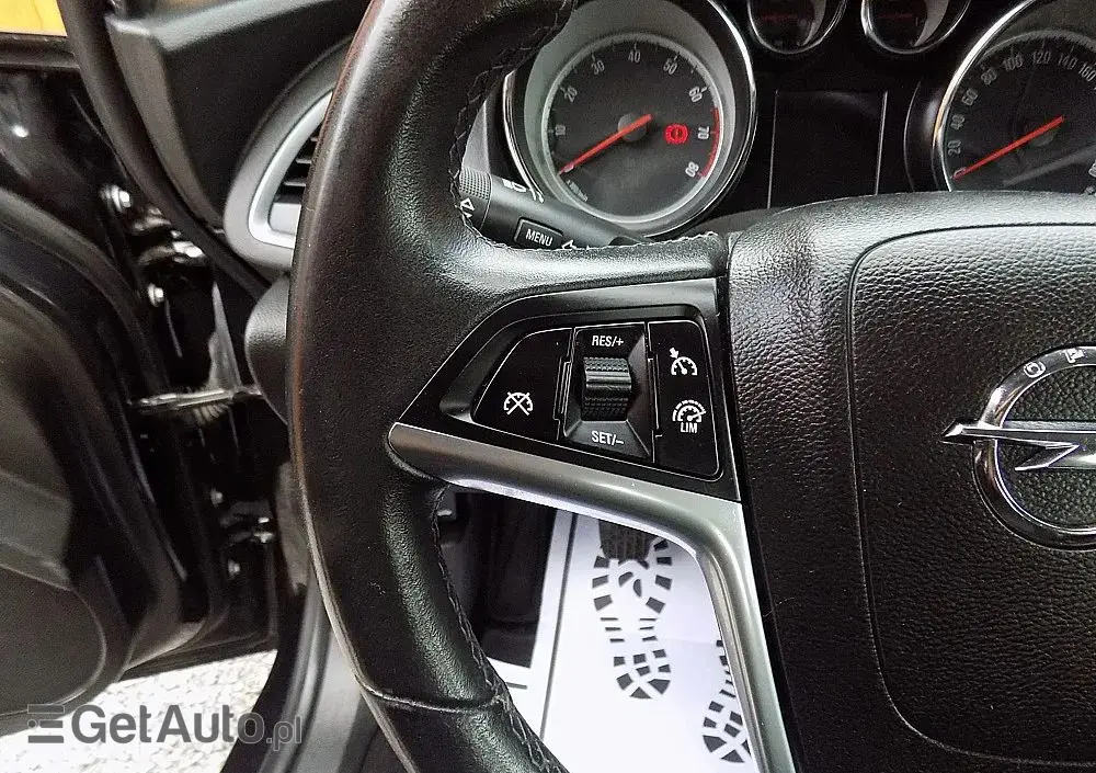 OPEL Astra 1.4 Edition