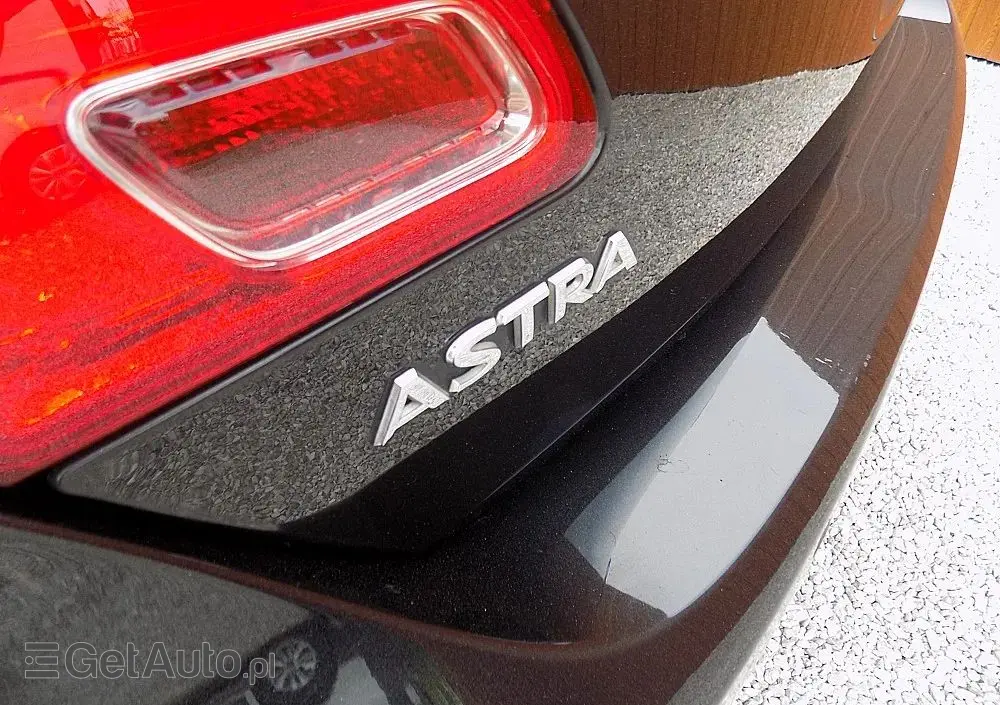 OPEL Astra 1.4 Edition