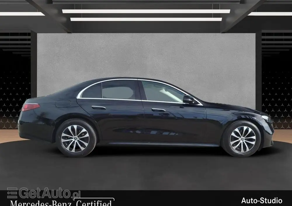 MERCEDES-BENZ Klasa E 
