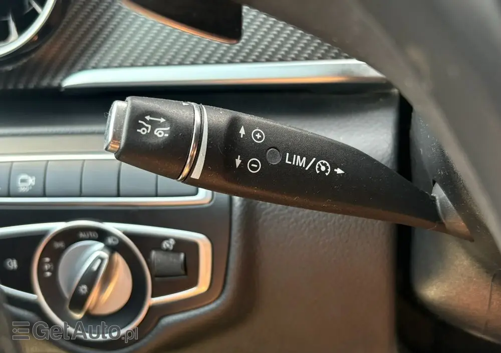 MERCEDES-BENZ Klasa V 300 d Exclusive 9G-Tronic (d³ugi)