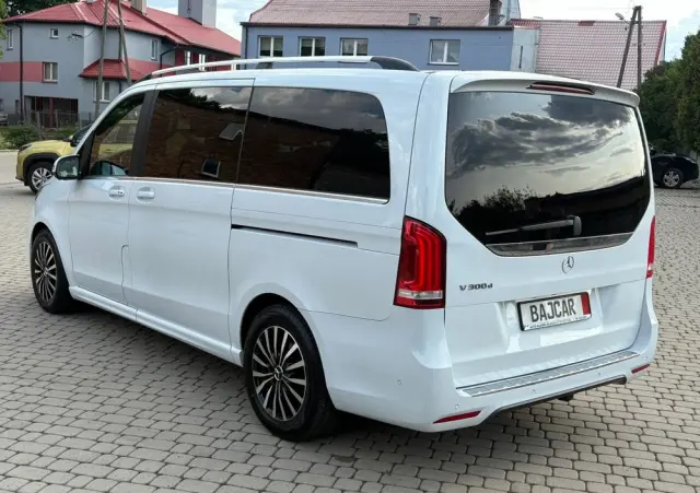 MERCEDES-BENZ Klasa V 300 d Exclusive 9G-Tronic (d³ugi)