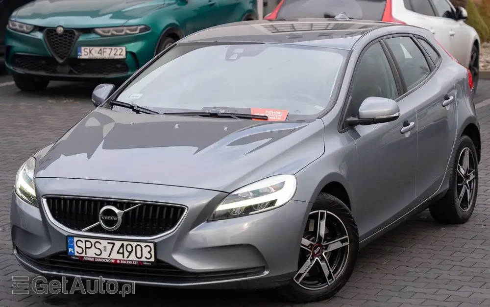 VOLVO V40 D2 Geartronic Momentum