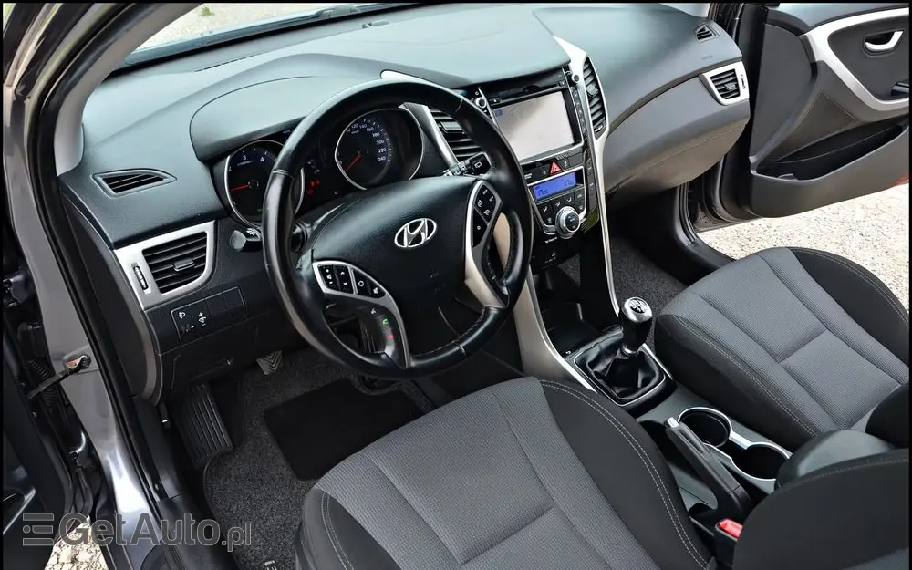 HYUNDAI I30 1.6 CRDi Premium