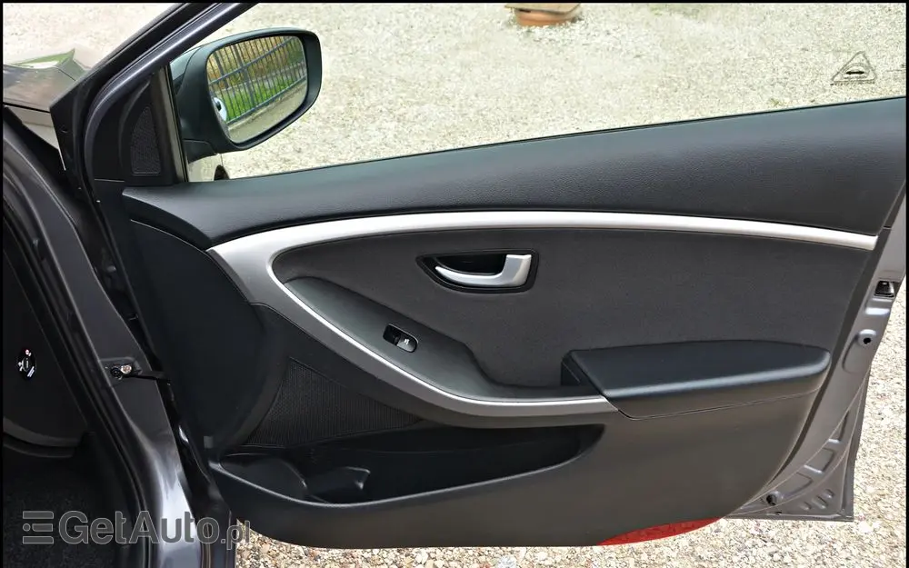 HYUNDAI I30 1.6 CRDi Premium