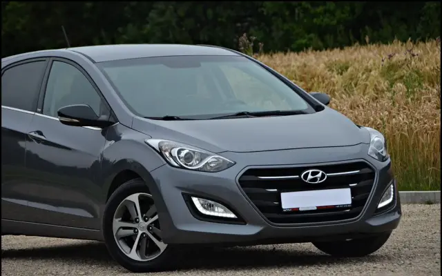 HYUNDAI I30 1.6 CRDi Premium