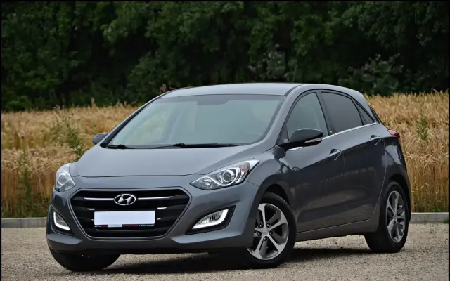 HYUNDAI I30 1.6 CRDi Premium