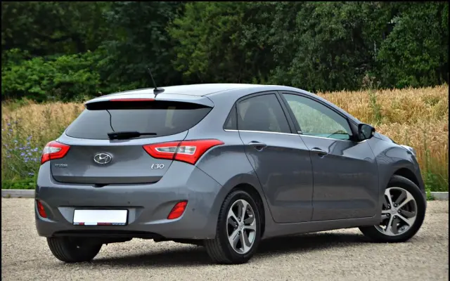 HYUNDAI I30 1.6 CRDi Premium