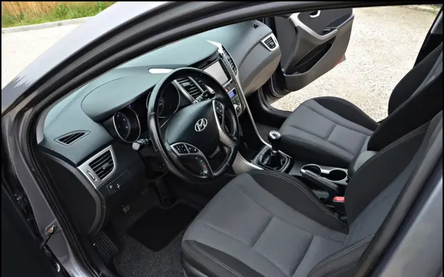 HYUNDAI I30 1.6 CRDi Premium