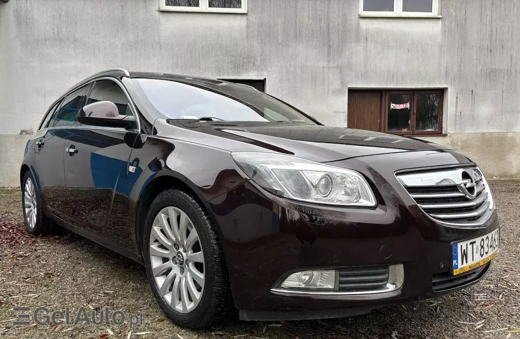 OPEL Insignia 