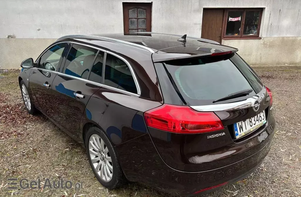 OPEL Insignia 