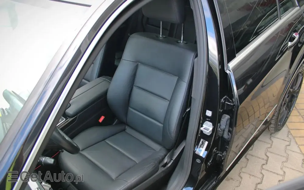 MERCEDES-BENZ Klasa E 350 4Matic Avantgarde Sport Edition