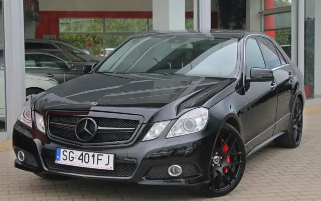 MERCEDES-BENZ Klasa E 350 4Matic Avantgarde Sport Edition