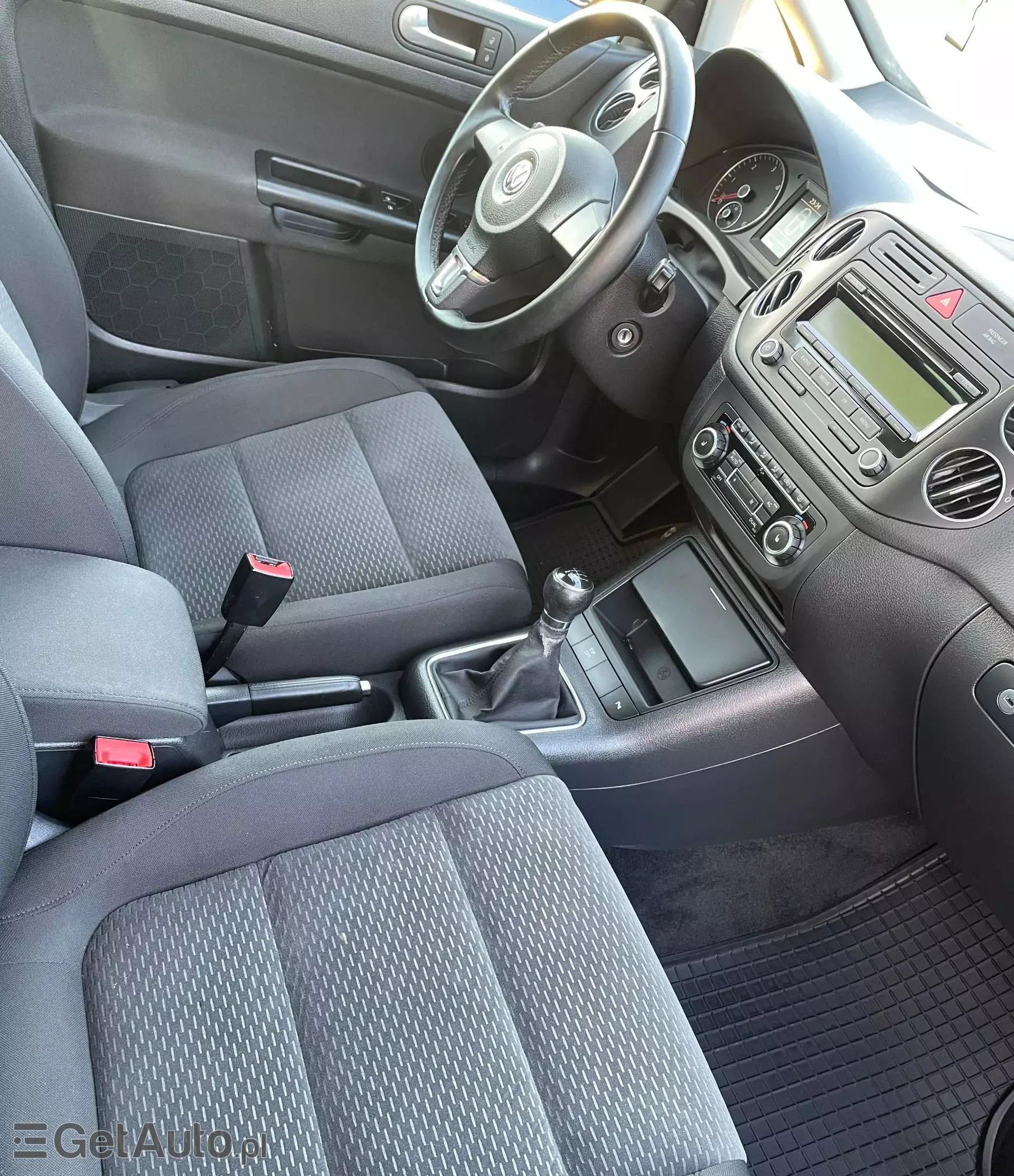 VOLKSWAGEN Golf 2.0 TDI (110 KM)