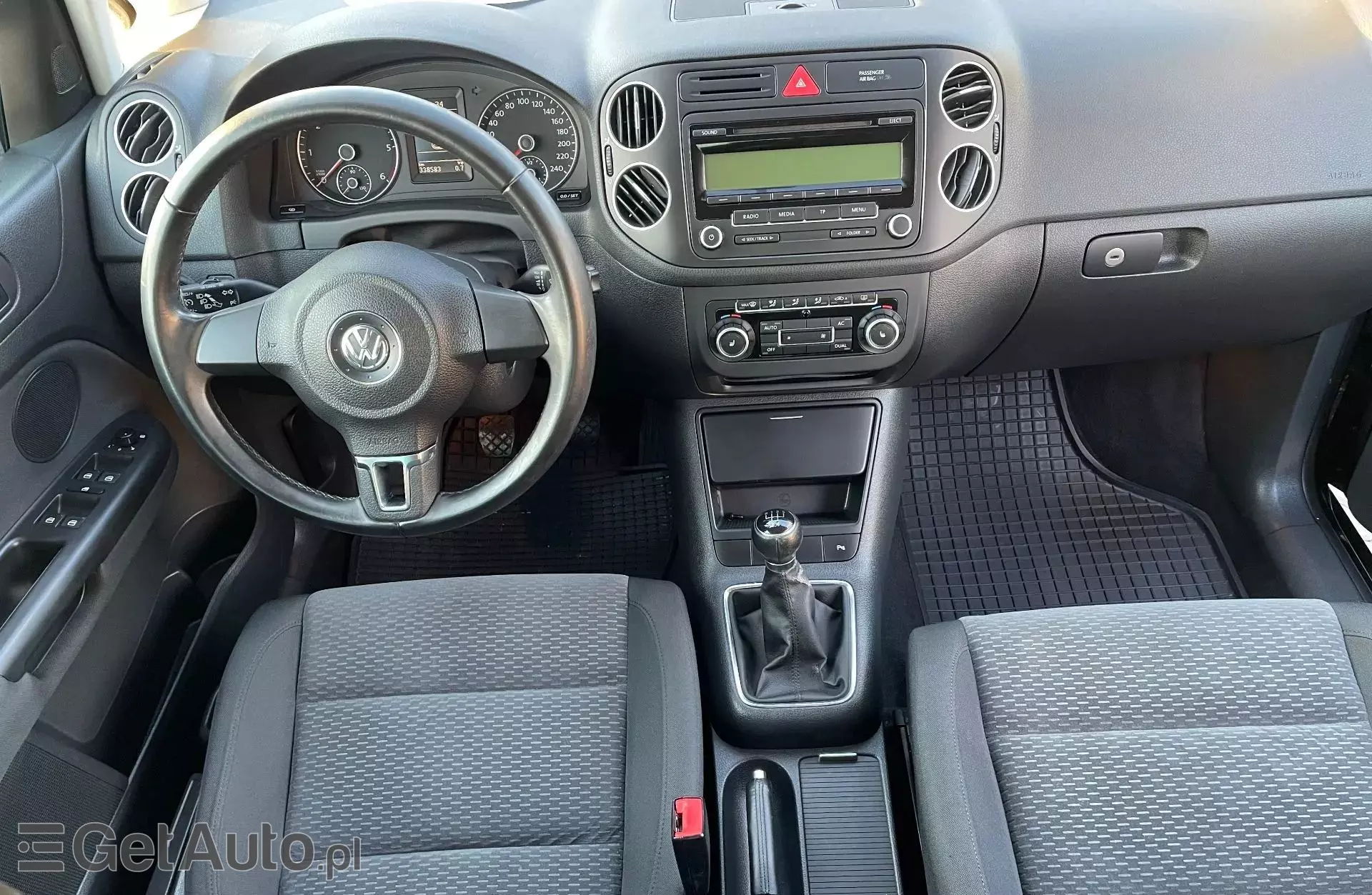 VOLKSWAGEN Golf 2.0 TDI (110 KM)