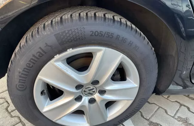 VOLKSWAGEN Golf 2.0 TDI (110 KM)