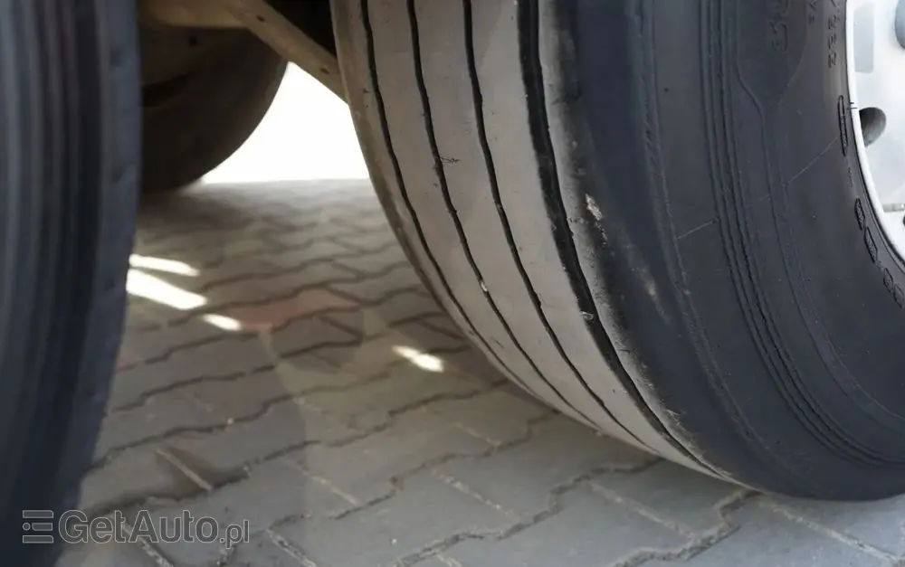 WIELTON WYWROTKA 55 M3 / ALUMINIOWA / OŚ PODNOSZONA / OSIE SAF / ALUFELGI 