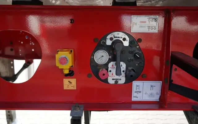 WIELTON WYWROTKA 55 M3 / ALUMINIOWA / OŚ PODNOSZONA / OSIE SAF / ALUFELGI 