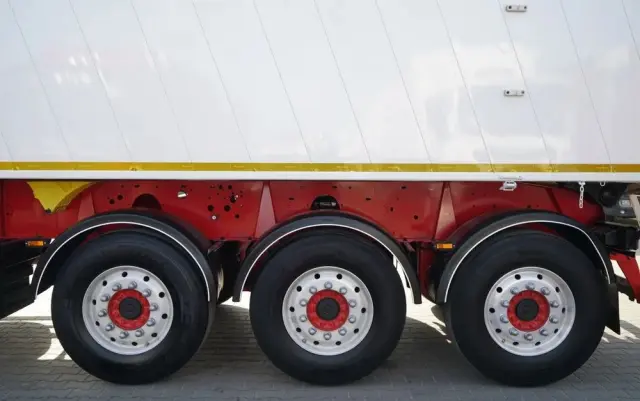 WIELTON WYWROTKA 55 M3 / ALUMINIOWA / OŚ PODNOSZONA / OSIE SAF / ALUFELGI 