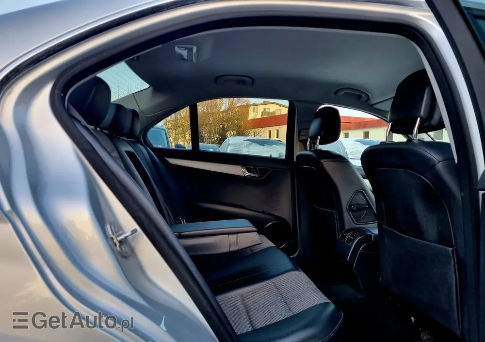 MERCEDES-BENZ Klasa C 200 CDI Avantgarde