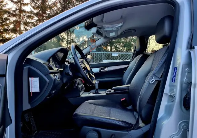 MERCEDES-BENZ Klasa C 200 CDI Avantgarde