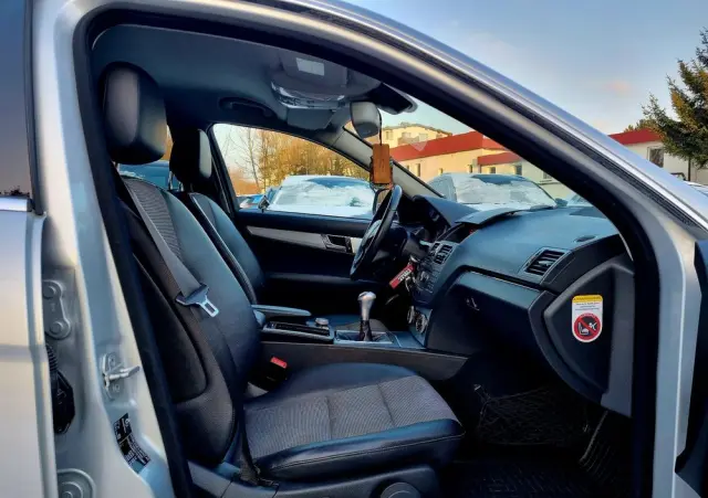 MERCEDES-BENZ Klasa C 200 CDI Avantgarde