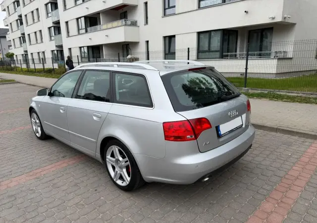 AUDI A4 Avant 2.0 TDI