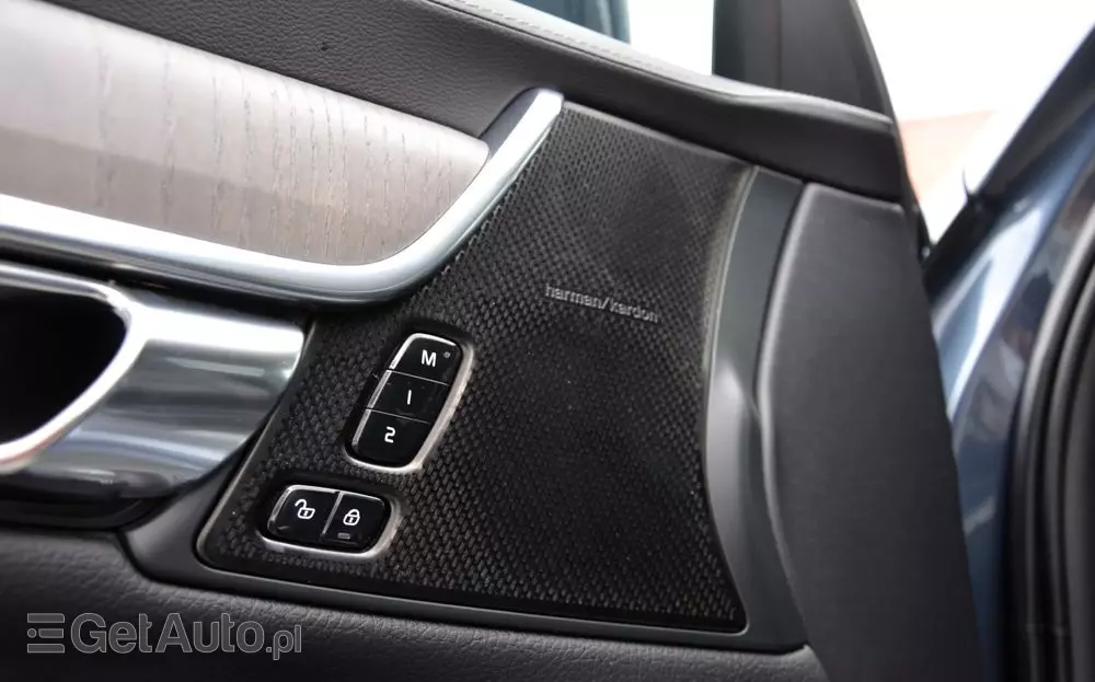 VOLVO V90 T6 Recharge AWD Geartronic Inscription