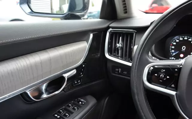 VOLVO V90 T6 Recharge AWD Geartronic Inscription