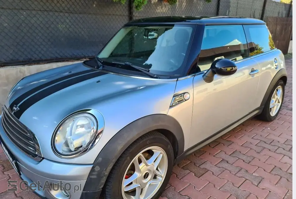 MINI Cooper 