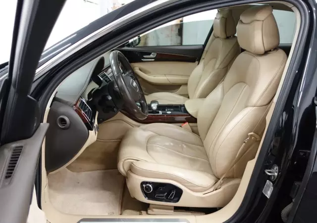 AUDI A8 3.0 TFSI Quattro