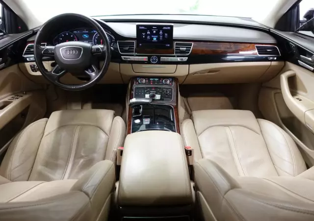 AUDI A8 3.0 TFSI Quattro