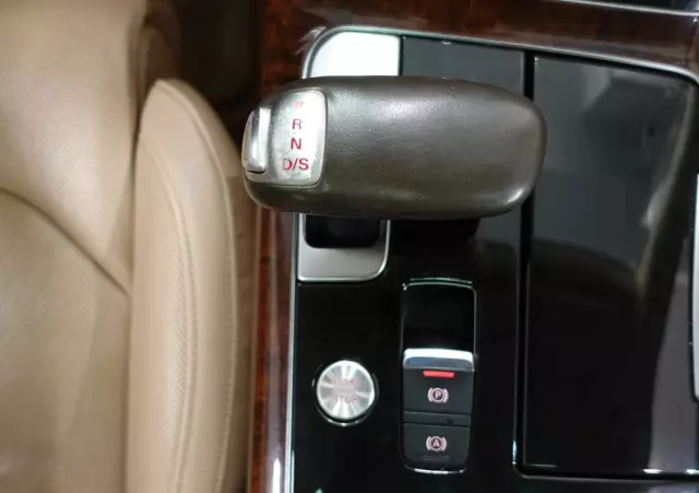 AUDI A8 3.0 TFSI Quattro