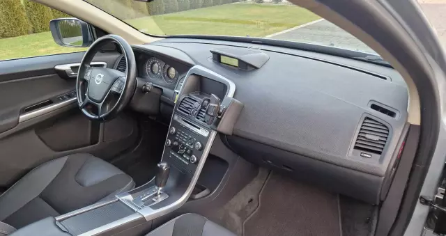 VOLVO XC 60 D3 Kinetic