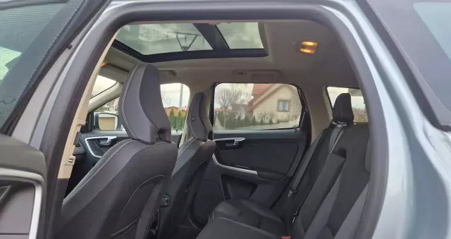 VOLVO XC 60 D3 Kinetic