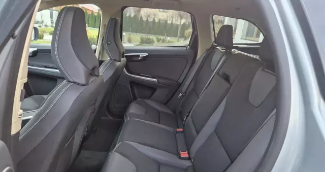 VOLVO XC 60 D3 Kinetic