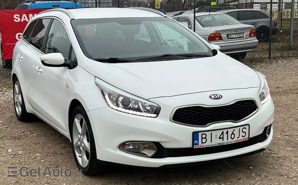 KIA Ceed 1.6 CRDi 128 ISG SW Dream-Team Edition