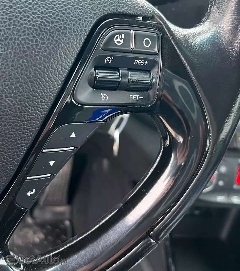 KIA Ceed 1.6 CRDi 128 ISG SW Dream-Team Edition