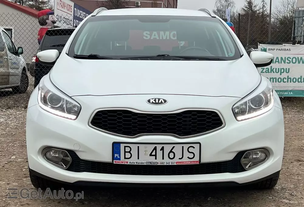 KIA Ceed 1.6 CRDi 128 ISG SW Dream-Team Edition