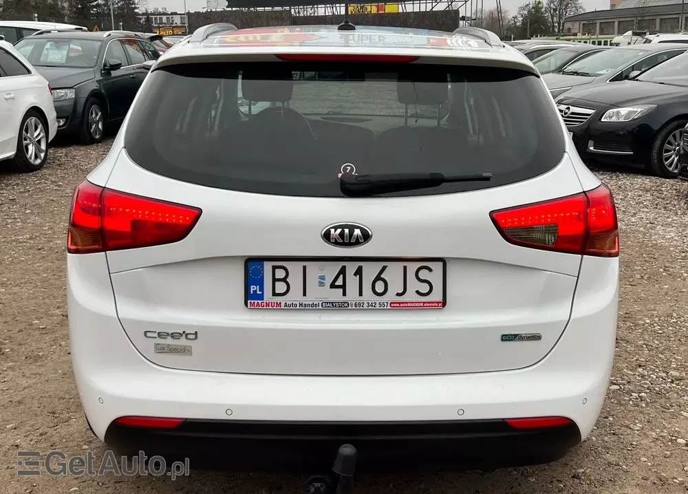 KIA Ceed 1.6 CRDi 128 ISG SW Dream-Team Edition