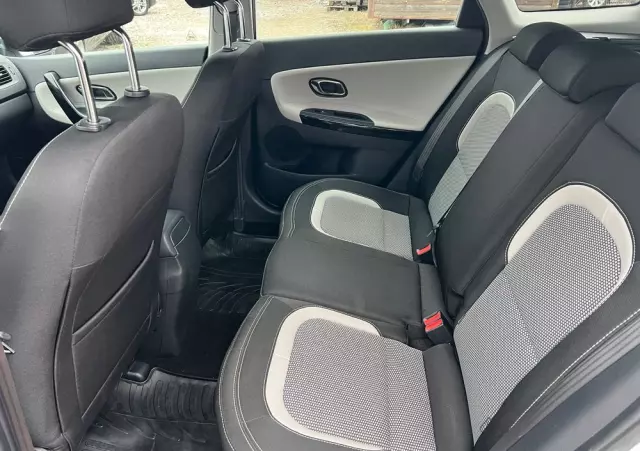 KIA Ceed 1.6 CRDi 128 ISG SW Dream-Team Edition