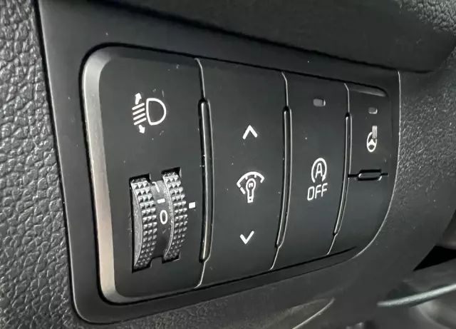 KIA Ceed 1.6 CRDi 128 ISG SW Dream-Team Edition