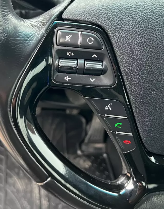 KIA Ceed 1.6 CRDi 128 ISG SW Dream-Team Edition