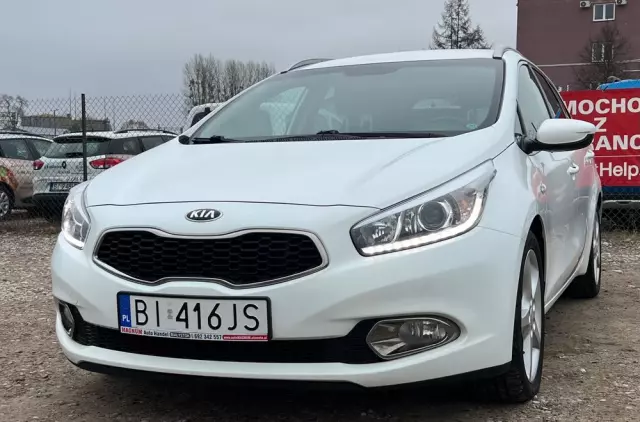 KIA Ceed 1.6 CRDi 128 ISG SW Dream-Team Edition
