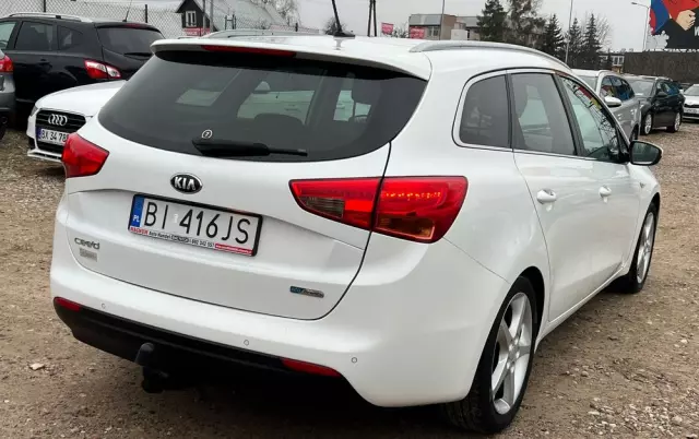 KIA Ceed 1.6 CRDi 128 ISG SW Dream-Team Edition
