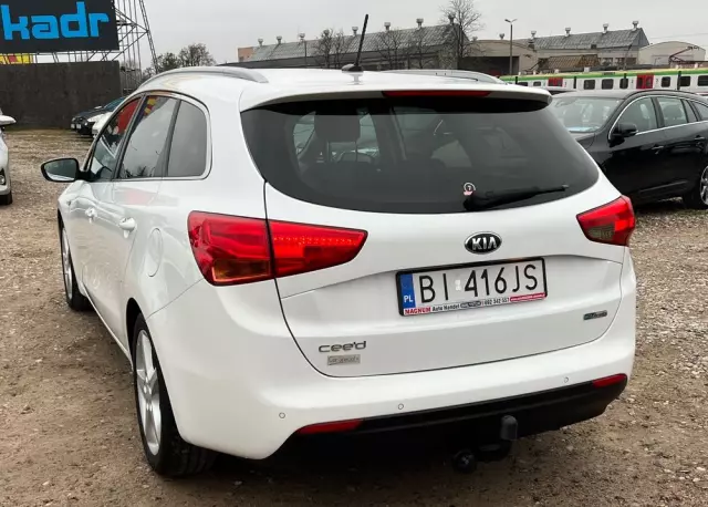 KIA Ceed 1.6 CRDi 128 ISG SW Dream-Team Edition