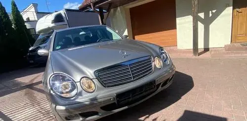 MERCEDES-BENZ Klasa E 